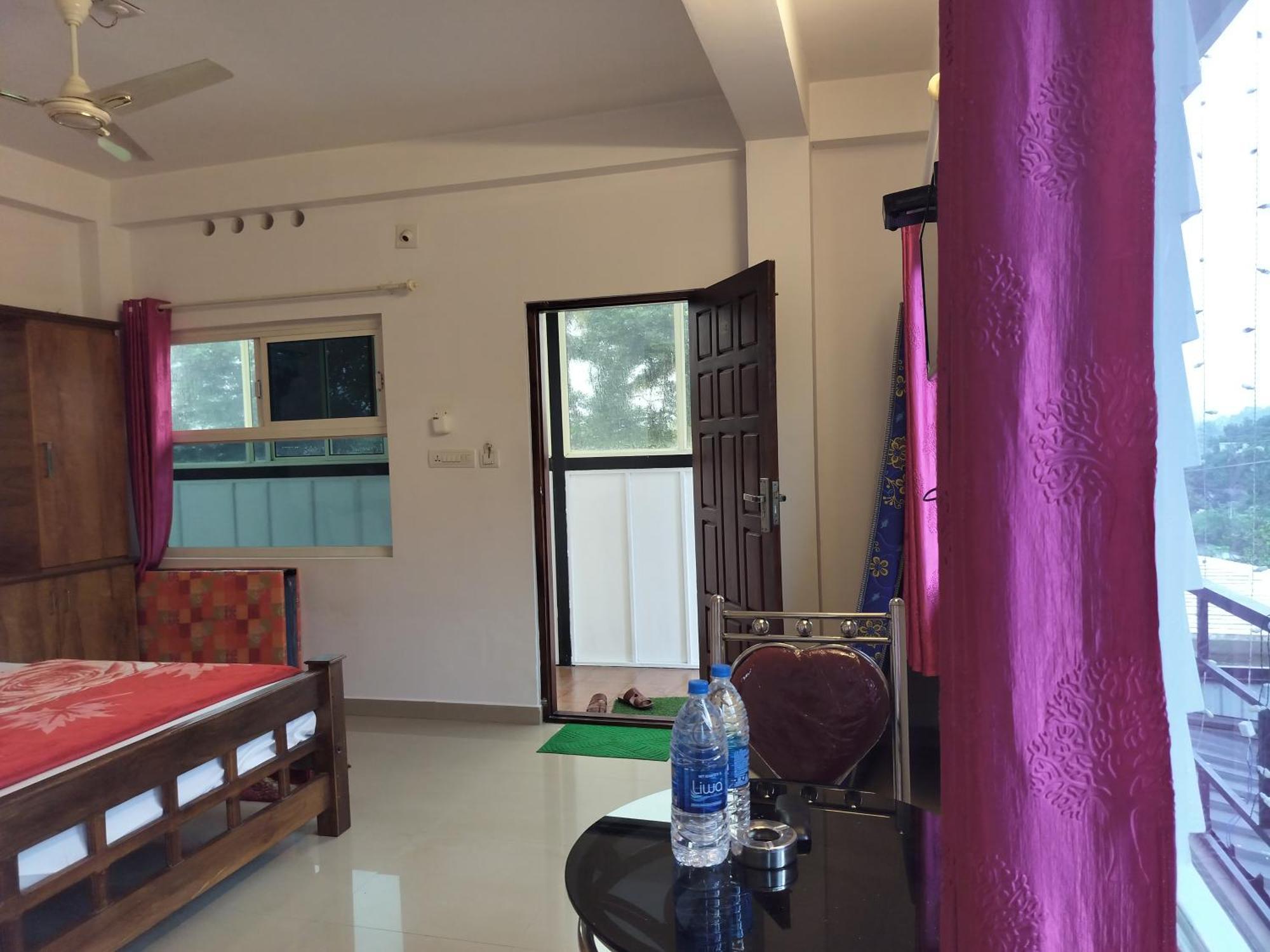 Himadri Munnar Holidays מראה חיצוני תמונה